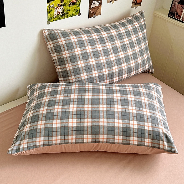 91家纺网 家纺一手货源 找家纺 南通菲度家纺 2025新款ins博主风软糯糯亲肤印花热款纯色格子无印风水洗棉时尚四件套 开罗