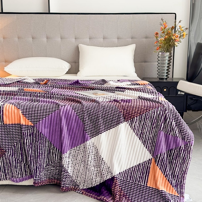 91家纺网 家纺一手货源 找家纺 （总）璐维斯 2025新款菱形格抽条印花毛毯跨境外贸专供