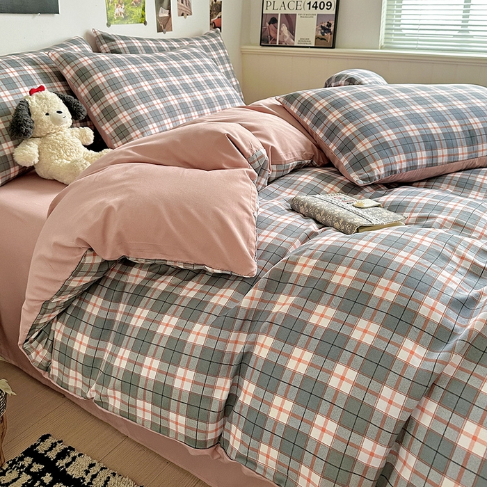 91家纺网 家纺一手货源 找家纺 南通菲度家纺 2025新款ins博主风软糯糯亲肤印花热款纯色格子无印风水洗棉时尚四件套 开罗