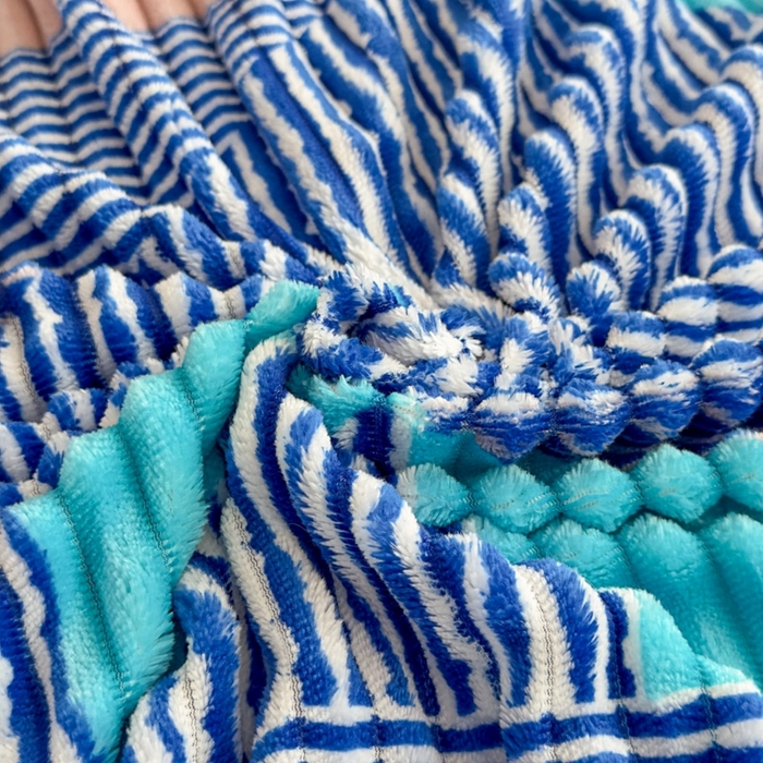 91家纺网 家纺一手货源 找家纺 璐维斯 2025新款菱形格抽条印花毛毯跨境外贸专供 菱形蓝格