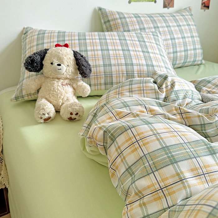 91家纺网 家纺一手货源 找家纺 南通菲度家纺 2025新款ins博主风软糯糯亲肤印花热款纯色格子无印风水洗棉时尚四件套 卢森堡