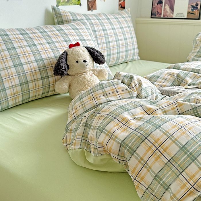 91家纺网 家纺一手货源 找家纺 南通菲度家纺 2025新款ins博主风软糯糯亲肤印花热款纯色格子无印风水洗棉时尚四件套 卢森堡