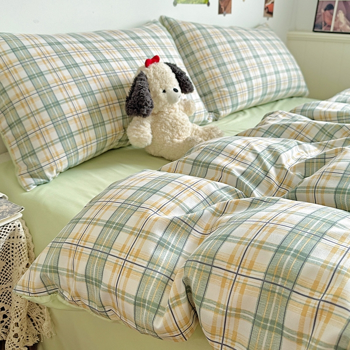 91家纺网 家纺一手货源 找家纺 南通菲度家纺 2025新款ins博主风软糯糯亲肤印花热款纯色格子无印风水洗棉时尚四件套 卢森堡