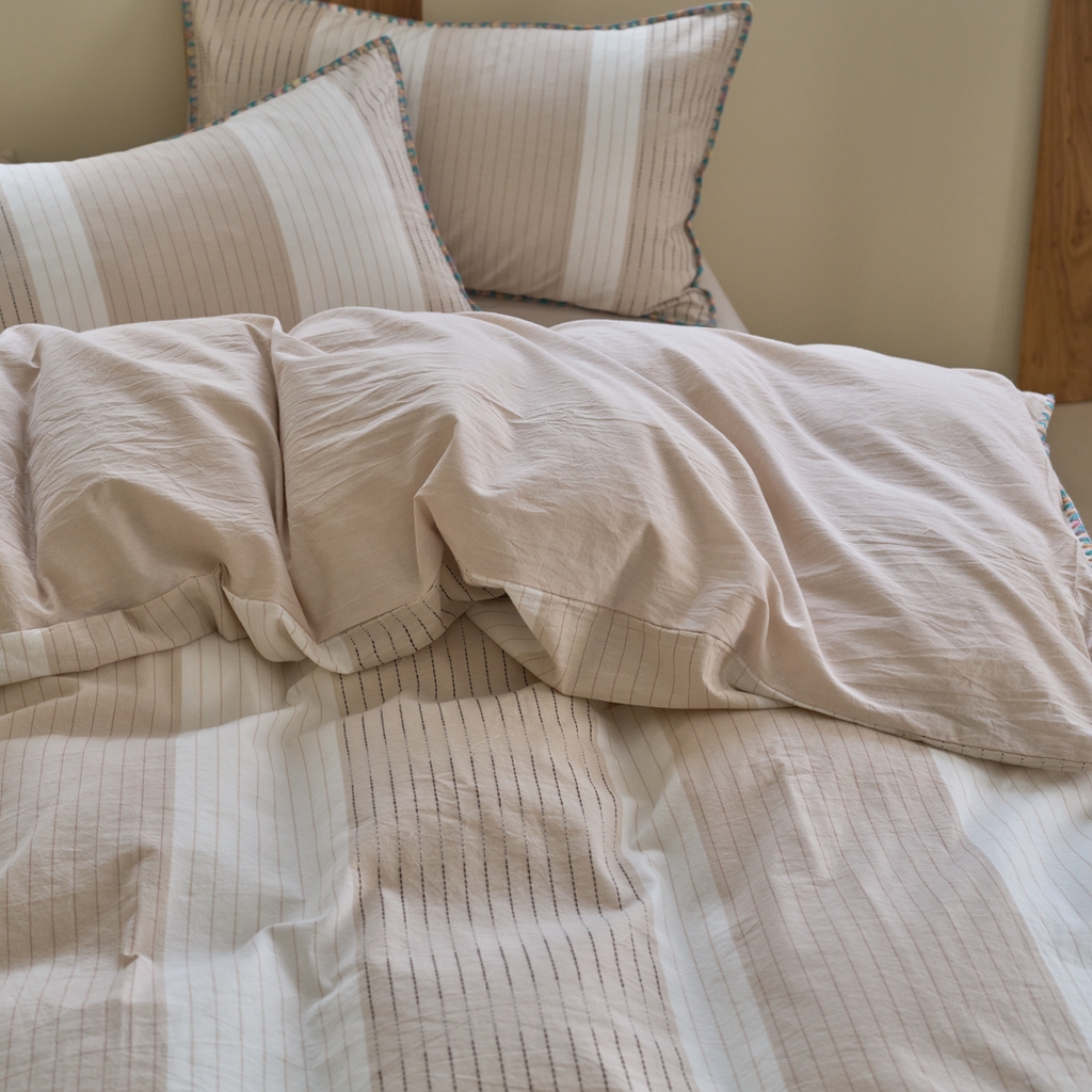 91家纺网 家纺一手货源 找家纺 洋铭区（原狠狠爱） 2025新款慕斯VS早安水洗棉彩边色织提花四件套 慕斯杏