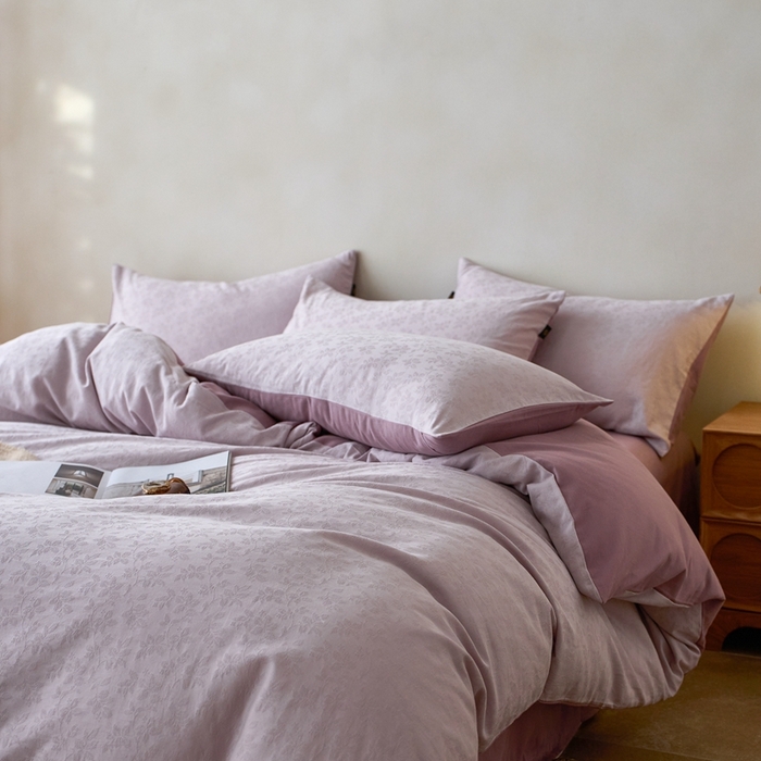 91家纺网 家纺一手货源 找家纺 眷恋家纺 2025年全棉纯棉染色提花四件套-最清风 最清风-浅紫