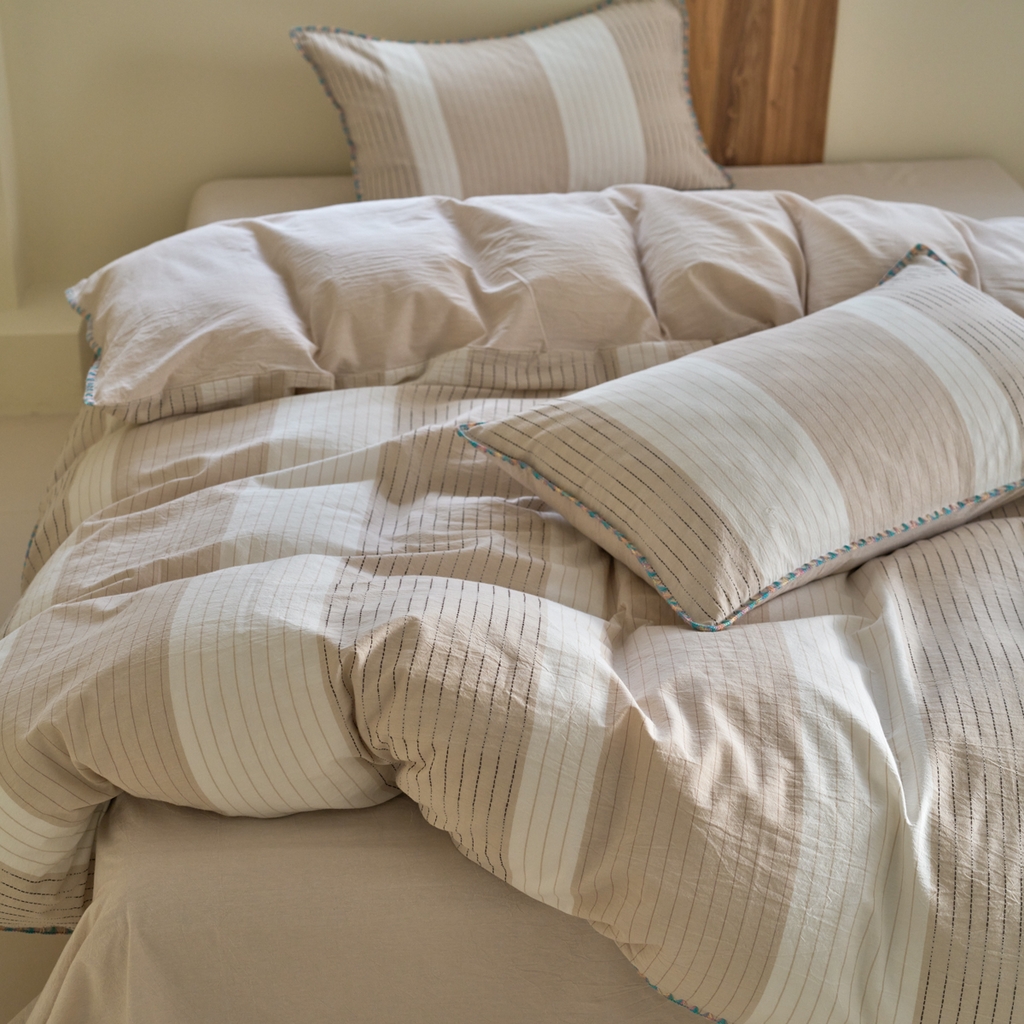 91家纺网 家纺一手货源 找家纺 洋铭区（原狠狠爱） 2025新款慕斯VS早安水洗棉彩边色织提花四件套 慕斯杏