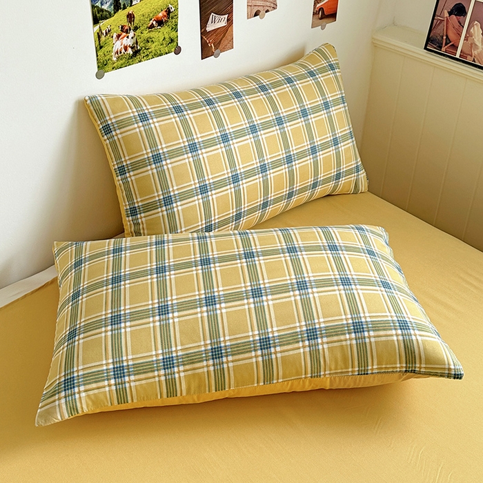 91家纺网 家纺一手货源 找家纺 南通菲度家纺 2025新款ins博主风软糯糯亲肤印花热款纯色格子无印风水洗棉时尚四件套 莫斯科