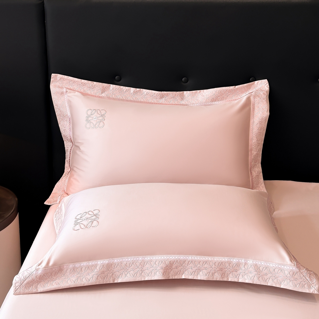 91家纺网 家纺一手货源 找家纺 安妮家居 2025新款A类100s长绒棉纯棉贡缎四件套-塞纳 塞纳-雾吻粉