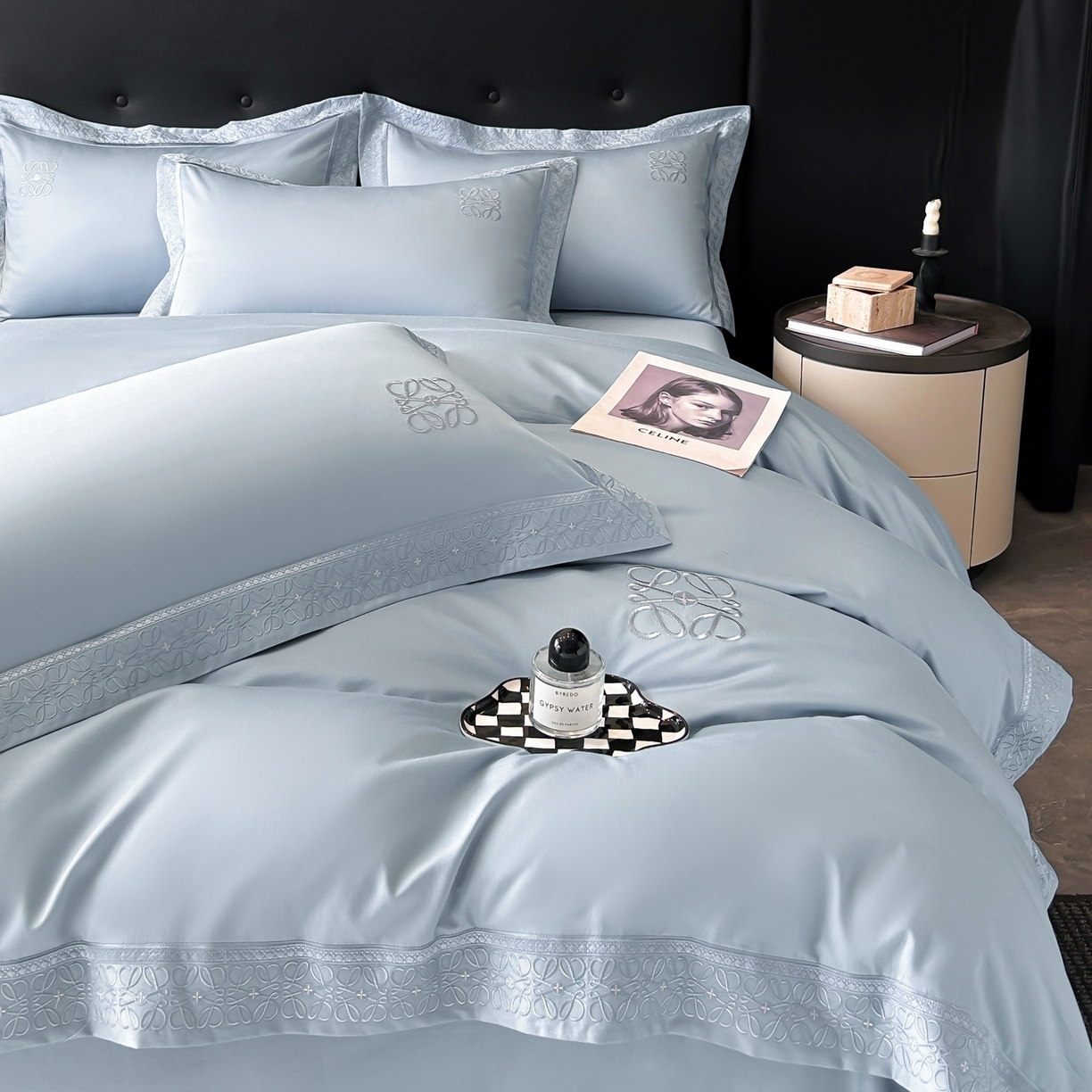 91家纺网 家纺一手货源 找家纺 安妮家居 2025新款A类100s长绒棉纯棉贡缎四件套-塞纳 塞纳-絮溪蓝