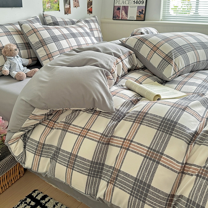 91家纺网 家纺一手货源 找家纺 南通菲度家纺 2025新款ins博主风软糯糯亲肤印花热款纯色格子无印风水洗棉时尚四件套 苏黎世