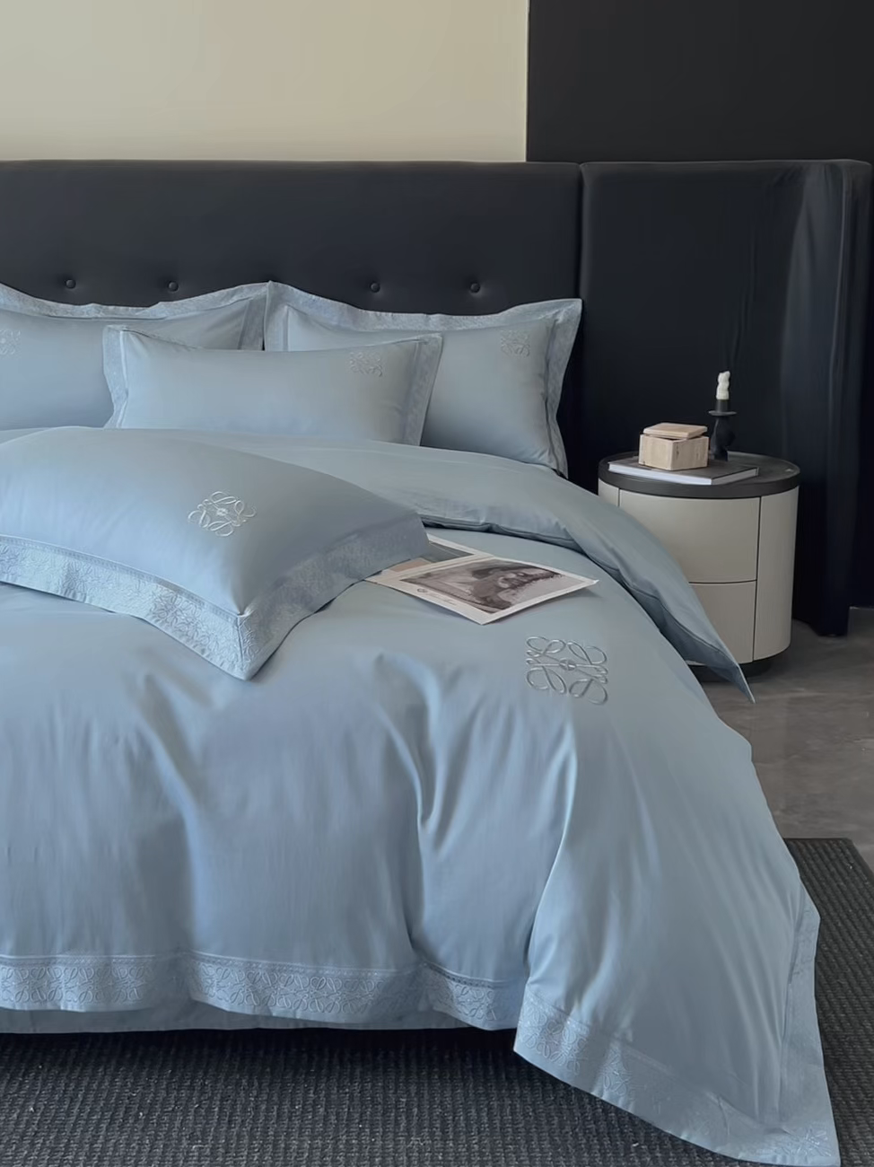 91家纺网 家纺一手货源 找家纺 安妮家居 2025新款A类100s长绒棉纯棉贡缎四件套-塞纳 塞纳-絮溪蓝