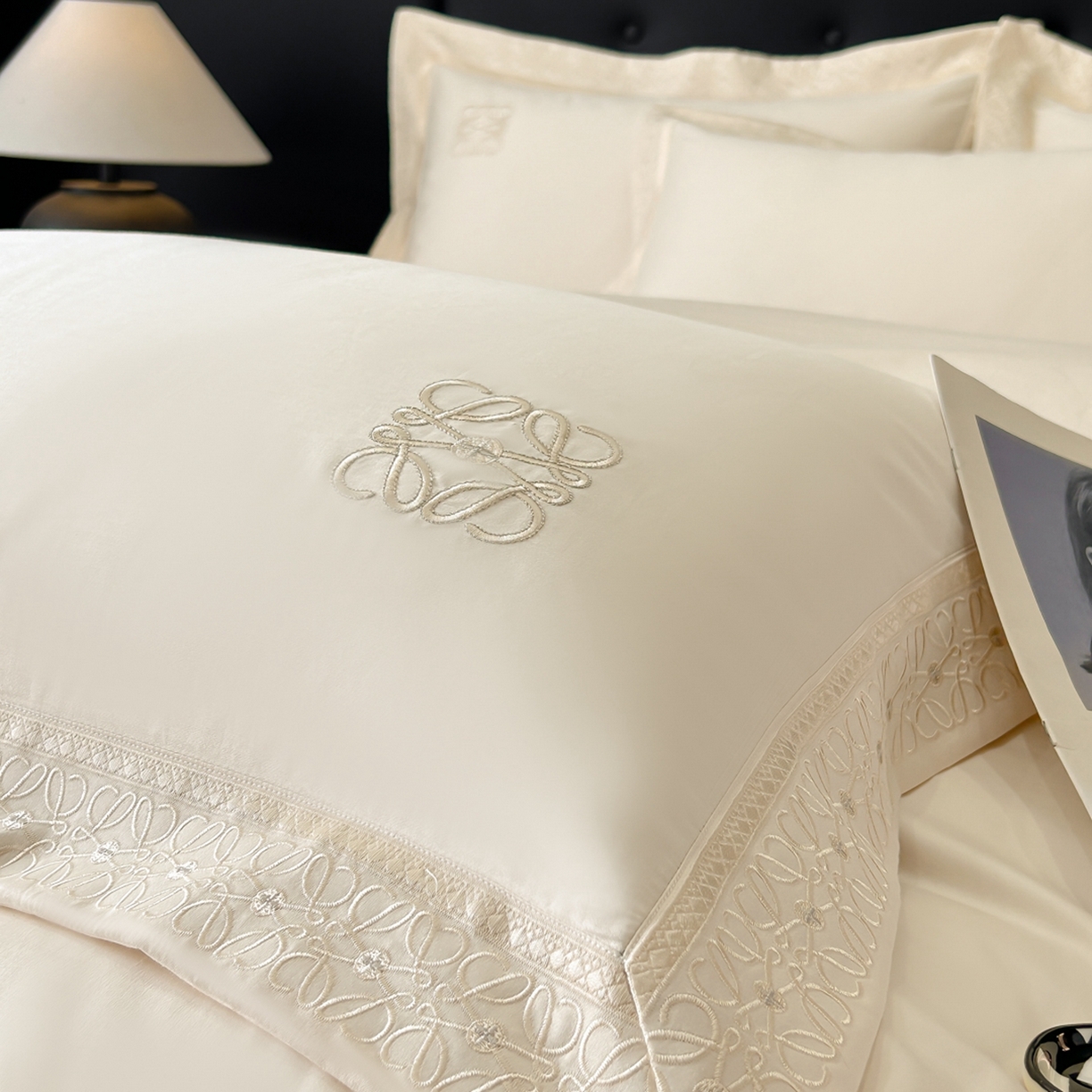 91家纺网 家纺一手货源 找家纺 安妮家居 2025新款A类100s长绒棉纯棉贡缎四件套-塞纳 塞纳-玉露白