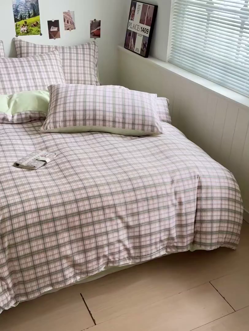 91家纺网 家纺一手货源 找家纺 南通菲度家纺 2025新款ins博主风软糯糯亲肤印花热款纯色格子无印风水洗棉时尚四件套 西雅图