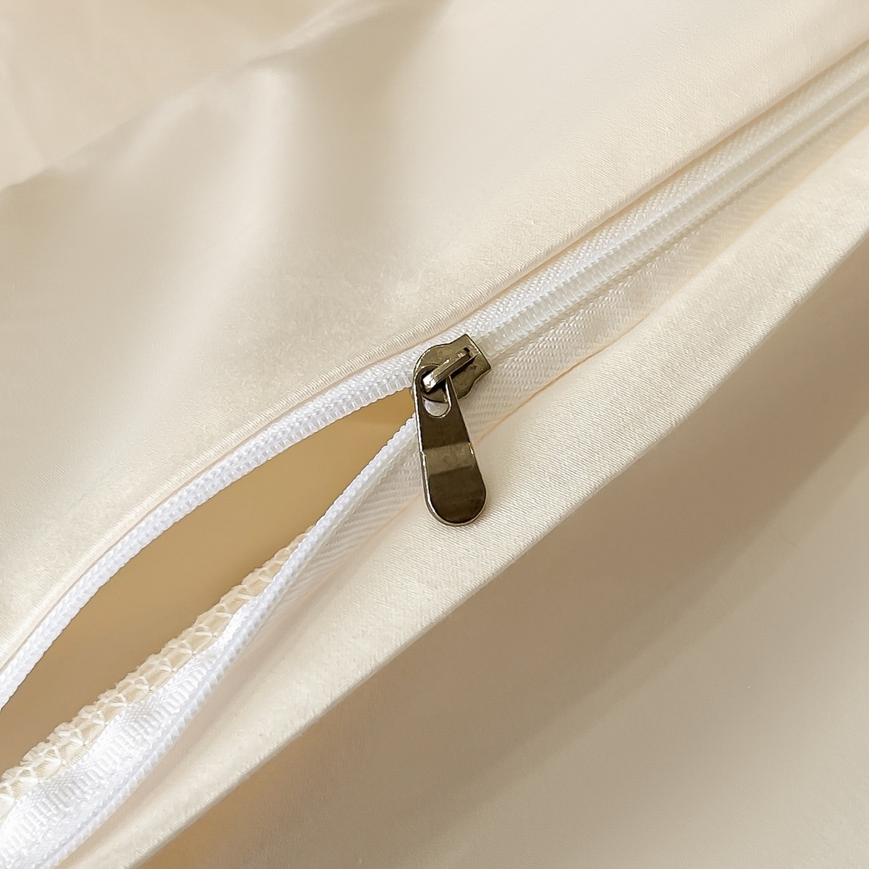 91家纺网 家纺一手货源 找家纺 安妮家居 2025新款A类100s长绒棉纯棉贡缎四件套-塞纳 塞纳-玉露白