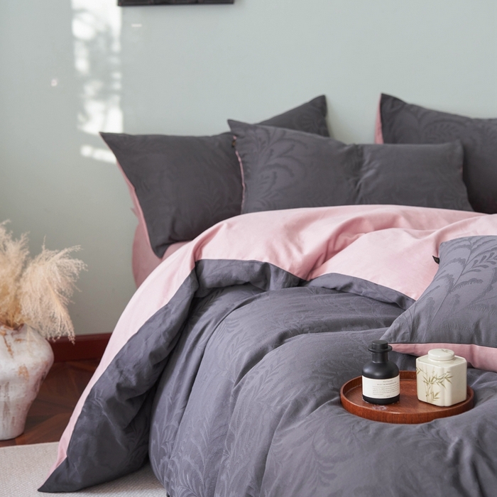 91家纺网 家纺一手货源 找家纺 眷恋家纺 2025年全棉纯棉染色提花四件套-沄梦 沄梦-青灰