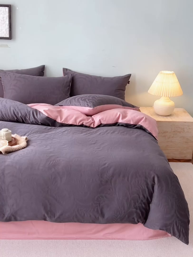 91家纺网 家纺一手货源 找家纺 眷恋家纺 2025年全棉纯棉染色提花四件套-沄梦 沄梦-青灰