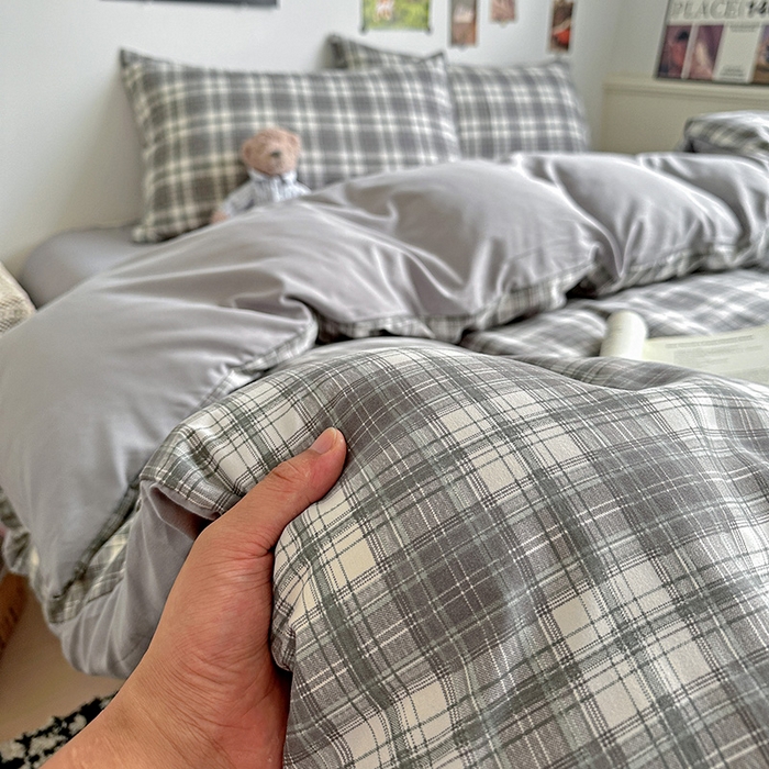 91家纺网 家纺一手货源 找家纺 南通菲度家纺 2025新款ins博主风软糯糯亲肤印花热款纯色格子无印风水洗棉时尚四件套 雅典