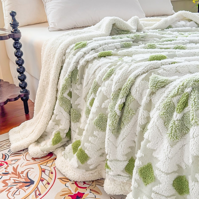 91家纺网 家纺一手货源 找家纺 璐维斯 2025新款加厚镂空阳离子双层羊羔绒毛毯休闲盖毯—跨境外贸专供 阳离子-嫩叶绿