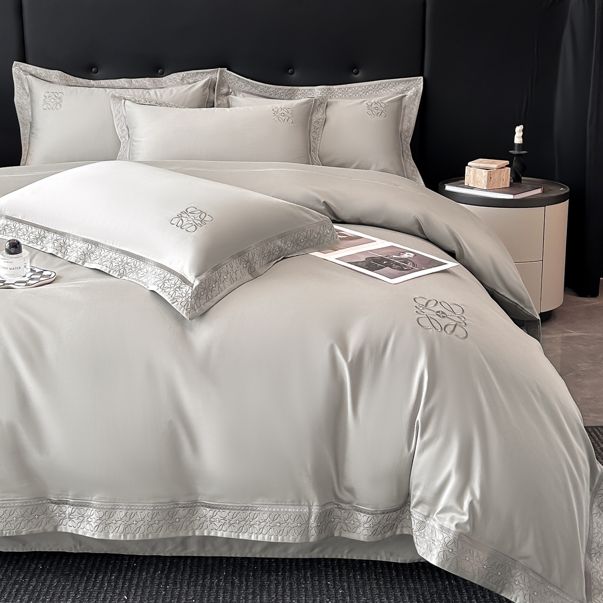 91家纺网 家纺一手货源 找家纺 安妮家居 2025新款A类100s长绒棉纯棉贡缎四件套-塞纳 塞纳-月隐灰