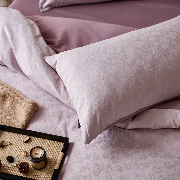 91家纺网 家纺一手货源 找家纺 眷恋家纺 2025年全棉纯棉染色提花四件套-郁见春色 郁见春色-浅紫