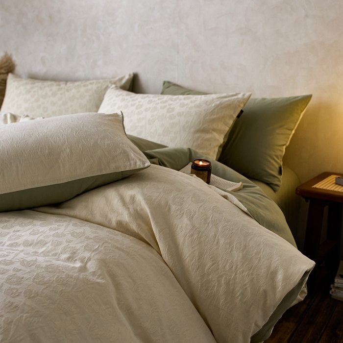 91家纺网 家纺一手货源 找家纺 眷恋家纺 2025年全棉纯棉染色提花四件套-郁见春色 郁见春色-米白