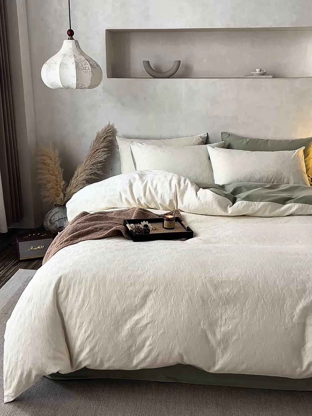 91家纺网 家纺一手货源 找家纺 眷恋家纺 2025年全棉纯棉染色提花四件套-郁见春色 郁见春色-米白