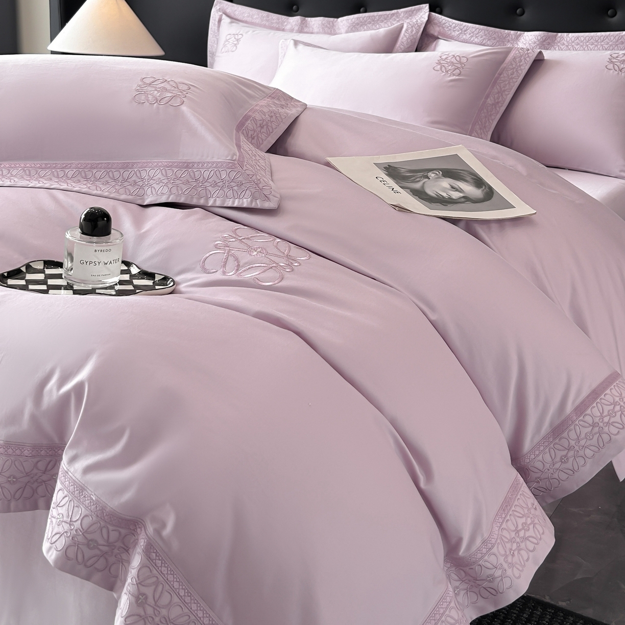 91家纺网 家纺一手货源 找家纺 安妮家居 2025新款A类100s长绒棉纯棉贡缎四件套-塞纳 塞纳-云洇紫