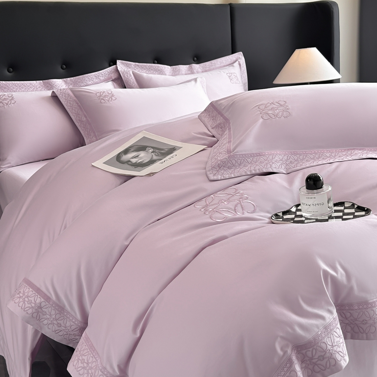 91家纺网 家纺一手货源 找家纺 安妮家居 2025新款A类100s长绒棉纯棉贡缎四件套-塞纳 塞纳-云洇紫