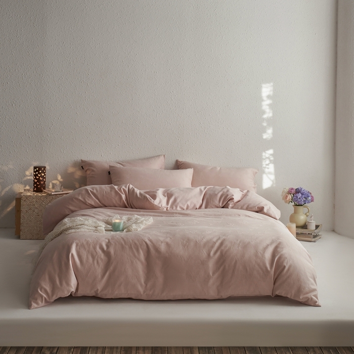 91家纺网 家纺一手货源 找家纺 眷恋家纺 2025年全棉纯棉染色提花四件套-简蝶 简蝶-淡粉