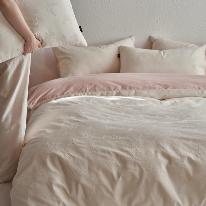 91家纺网 家纺一手货源 找家纺 眷恋家纺 2025年全棉纯棉染色提花四件套-简蝶 简蝶-米白