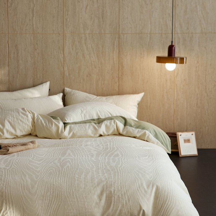 91家纺网 家纺一手货源 找家纺 （总）眷恋家纺 2025年全棉纯棉染色提花四件套-浮光跃川