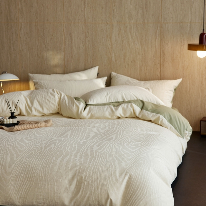 91家纺网 家纺一手货源 找家纺 眷恋家纺 2025年全棉纯棉染色提花四件套-浮光跃川 浮光跃川 -米白