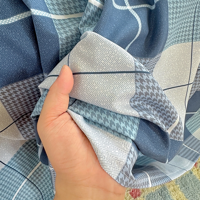 91家纺网 家纺一手货源 找家纺 南通菲度家纺 2025新款ins博主风软糯糯亲肤印花热款纯色格子无印风水洗棉时尚单床单 柏林