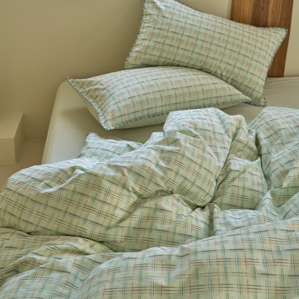 91家纺网 家纺一手货源 找家纺 洋铭区（原狠狠爱） 2025新款慕斯VS早安水洗棉彩边色织提花四件套 早安-苹果绿