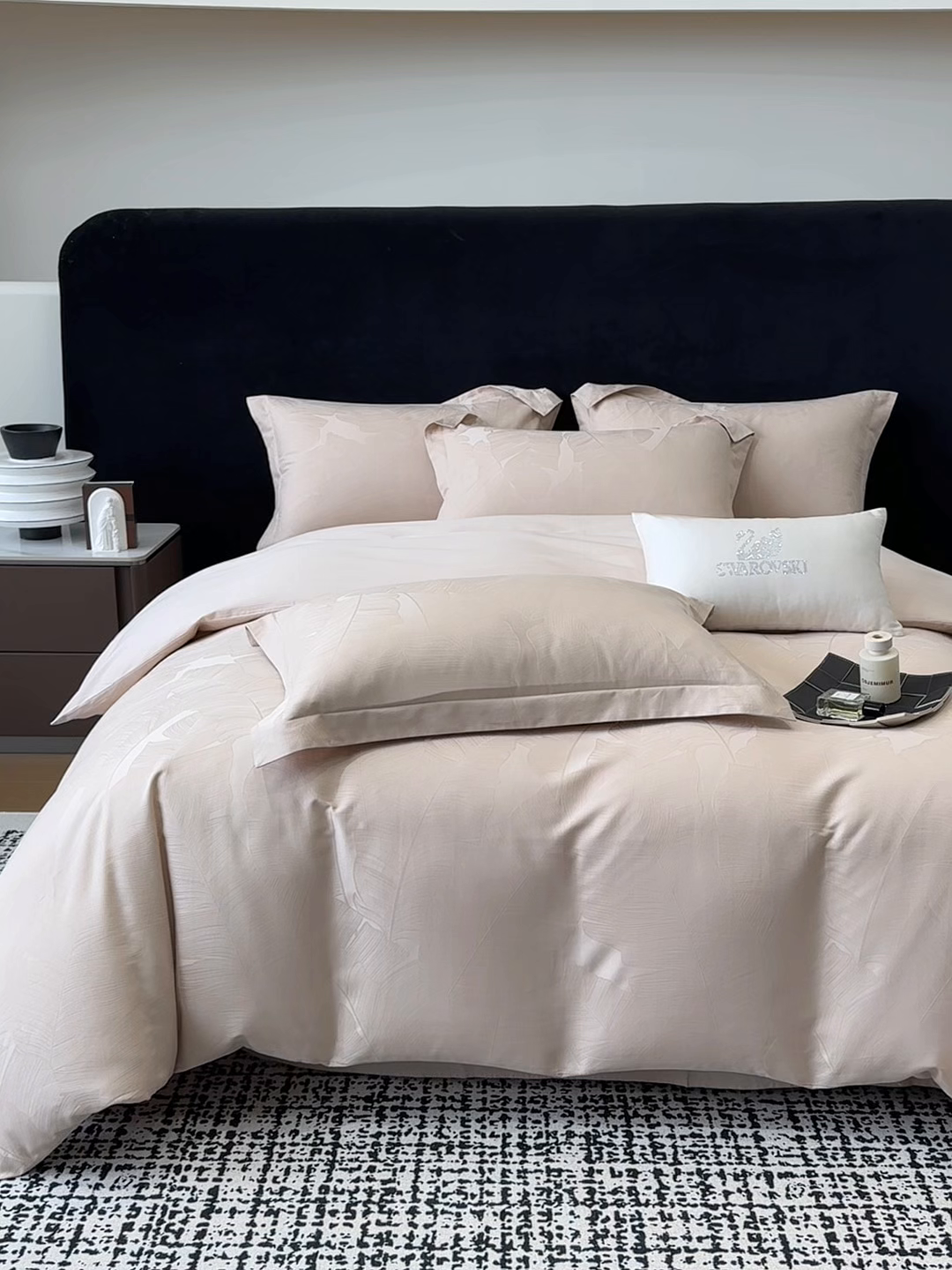 91家纺网 家纺一手货源 找家纺 家居1号家纺 2025新款长绒棉纯棉提花四件套叶舞轻扬 叶舞轻扬-香槟金