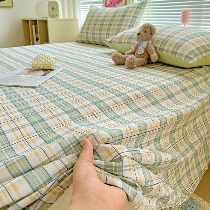 91家纺网 家纺一手货源 找家纺 南通菲度家纺 2025新款ins博主风软糯糯亲肤印花热款纯色格子无印风水洗棉时尚单床单 卢森堡