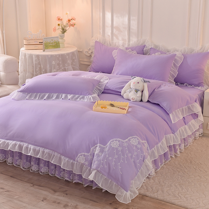 91家纺网 家纺一手货源 找家纺 后庭寝室 2025新款亲肤雪纺花边刺绣蕾丝公主四件套-花香系列 花香-梦幻紫