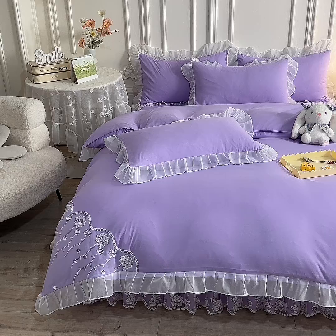 91家纺网 家纺一手货源 找家纺 后庭寝室 2025新款亲肤雪纺花边刺绣蕾丝公主四件套-花香系列 花香-梦幻紫