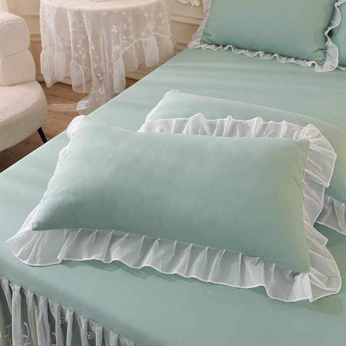 91家纺网 家纺一手货源 找家纺 后庭寝室 2025新款亲肤雪纺花边刺绣蕾丝公主四件套-花香系列 花香-奶绿