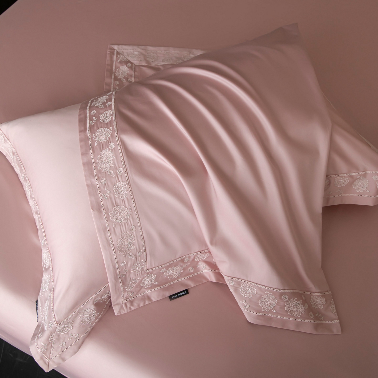 91家纺网 家纺一手货源 找家纺 安妮家居 2025新款全棉纯棉100%丝光喷气13376镂空刺绣四件套-海瑟薇 海瑟薇-粉