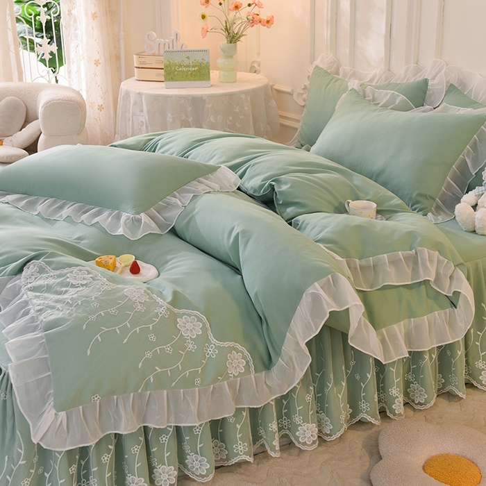 91家纺网 家纺一手货源 找家纺 后庭寝室 2025新款亲肤雪纺花边刺绣蕾丝公主四件套-花香系列 花香-奶绿