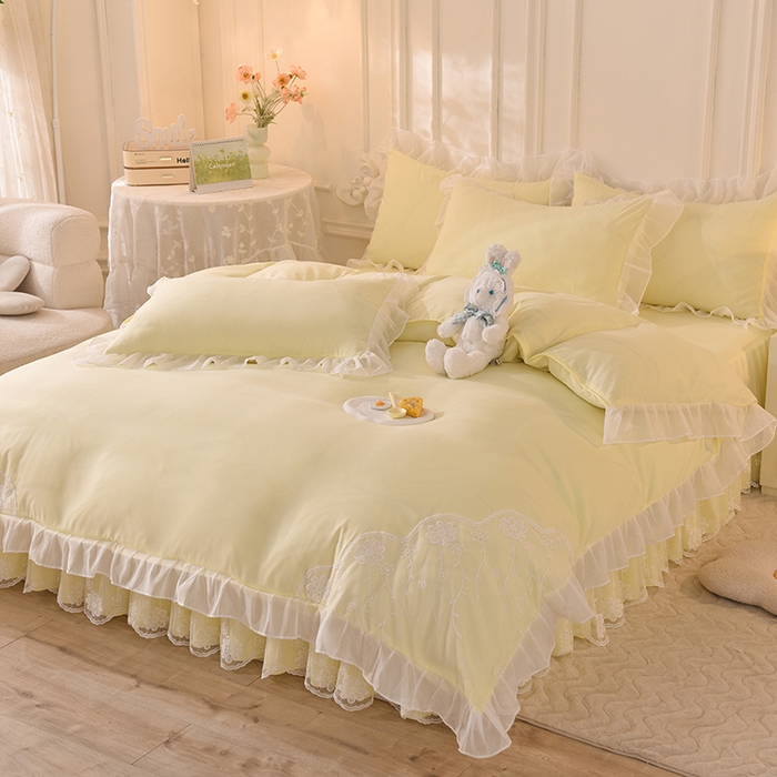 91家纺网 家纺一手货源 找家纺 后庭寝室 2025新款亲肤雪纺花边刺绣蕾丝公主四件套-花香系列 花香-浅果绿