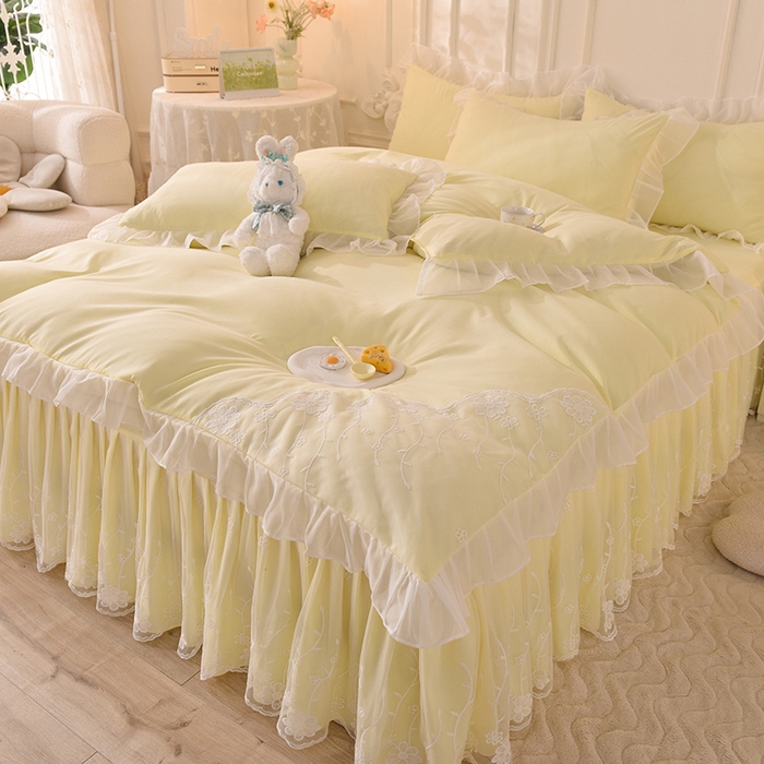 91家纺网 家纺一手货源 找家纺 后庭寝室 2025新款亲肤雪纺花边刺绣蕾丝公主四件套-花香系列 花香-浅果绿