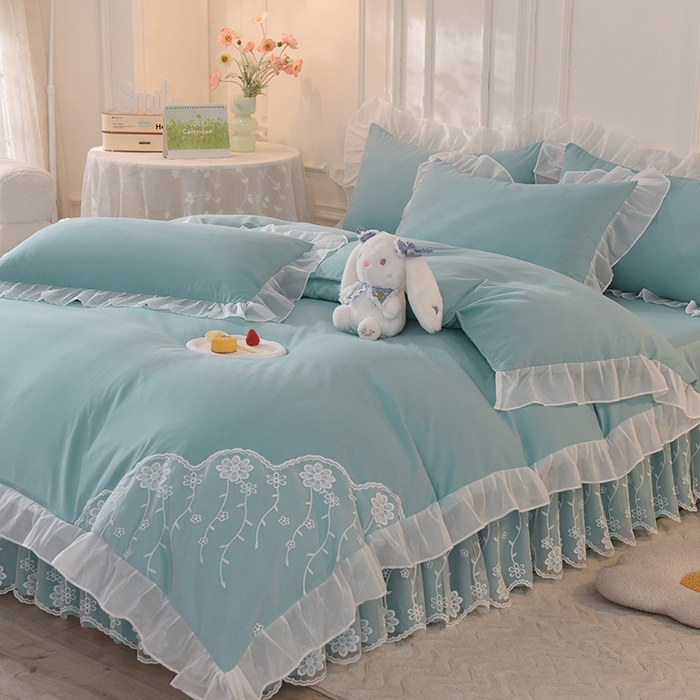 91家纺网 家纺一手货源 找家纺 后庭寝室 2025新款亲肤雪纺花边刺绣蕾丝公主四件套-花香系列 花香-青绿