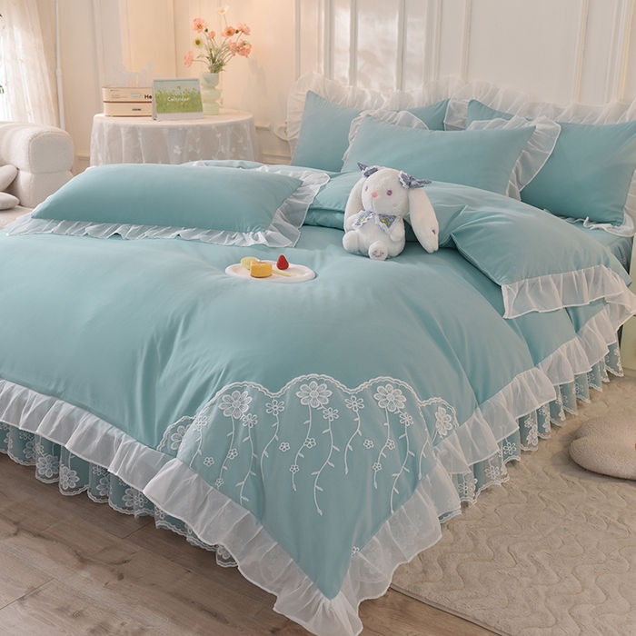 91家纺网 家纺一手货源 找家纺 后庭寝室 2025新款亲肤雪纺花边刺绣蕾丝公主四件套-花香系列 花香-青绿