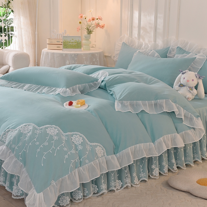 91家纺网 家纺一手货源 找家纺 后庭寝室 2025新款亲肤雪纺花边刺绣蕾丝公主四件套-花香系列 花香-青绿