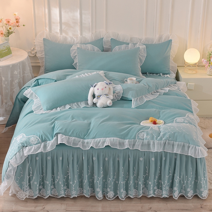 91家纺网 家纺一手货源 找家纺 后庭寝室 2025新款亲肤雪纺花边刺绣蕾丝公主四件套-花香系列 花香-青绿