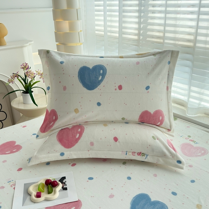 91家纺网 家纺一手货源 找家纺 （总）翎盈家纺 2025新款加厚高克重牛奶绒枕头套