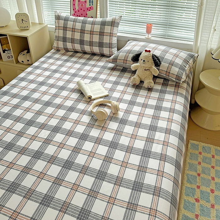 91家纺网 家纺一手货源 找家纺 南通菲度家纺 2025新款ins博主风软糯糯亲肤印花热款纯色格子无印风水洗棉时尚单床单 苏黎世