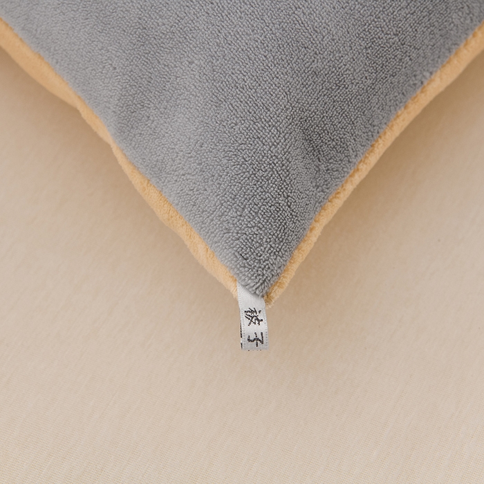 91家纺网 家纺一手货源 找家纺 金多美家纺 2025新款双面牛奶绒刺绣冬被被子被芯 时尚灰